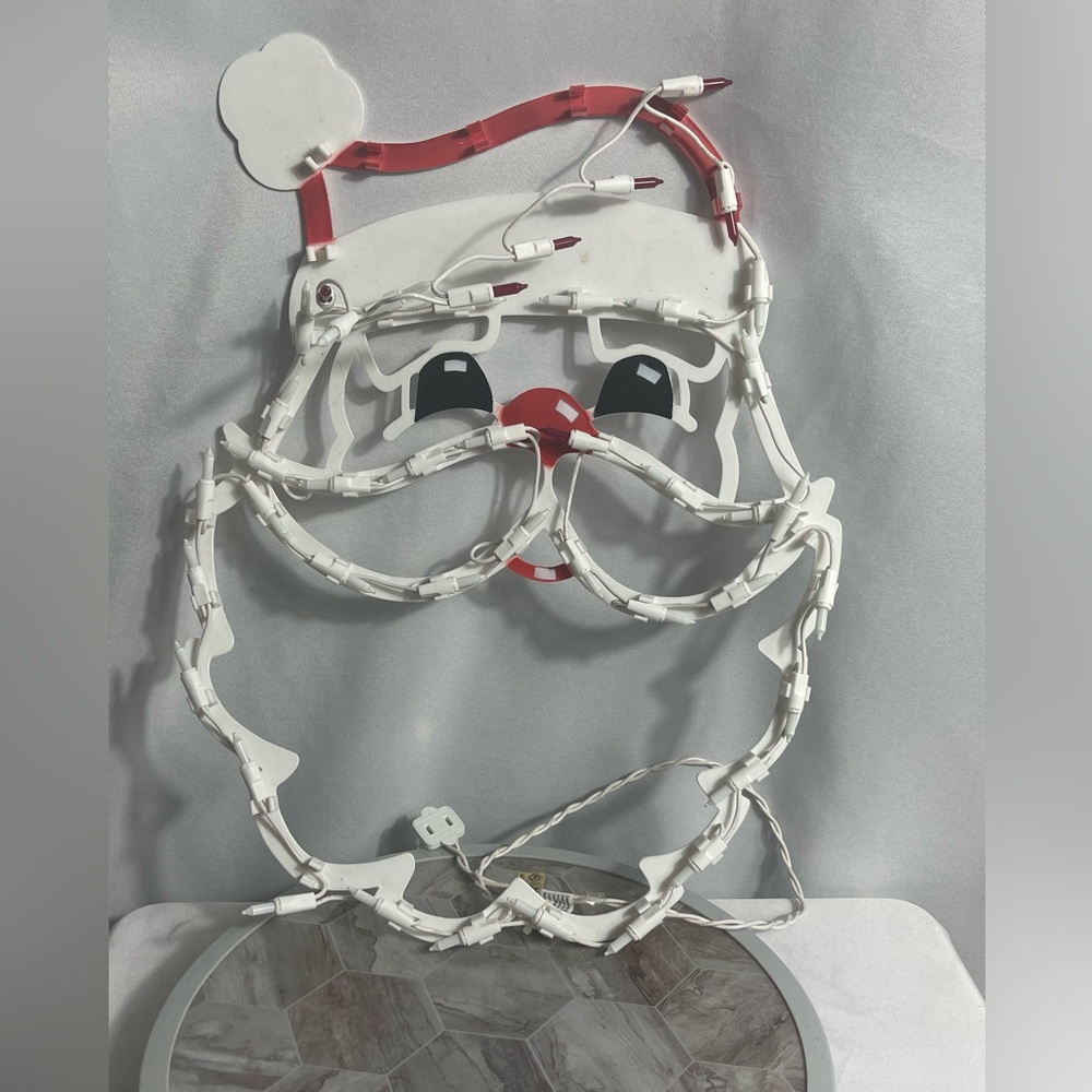 Retro Light-Up Santa Claus Face Decoration Indoor Outdoor Holiday Christmas